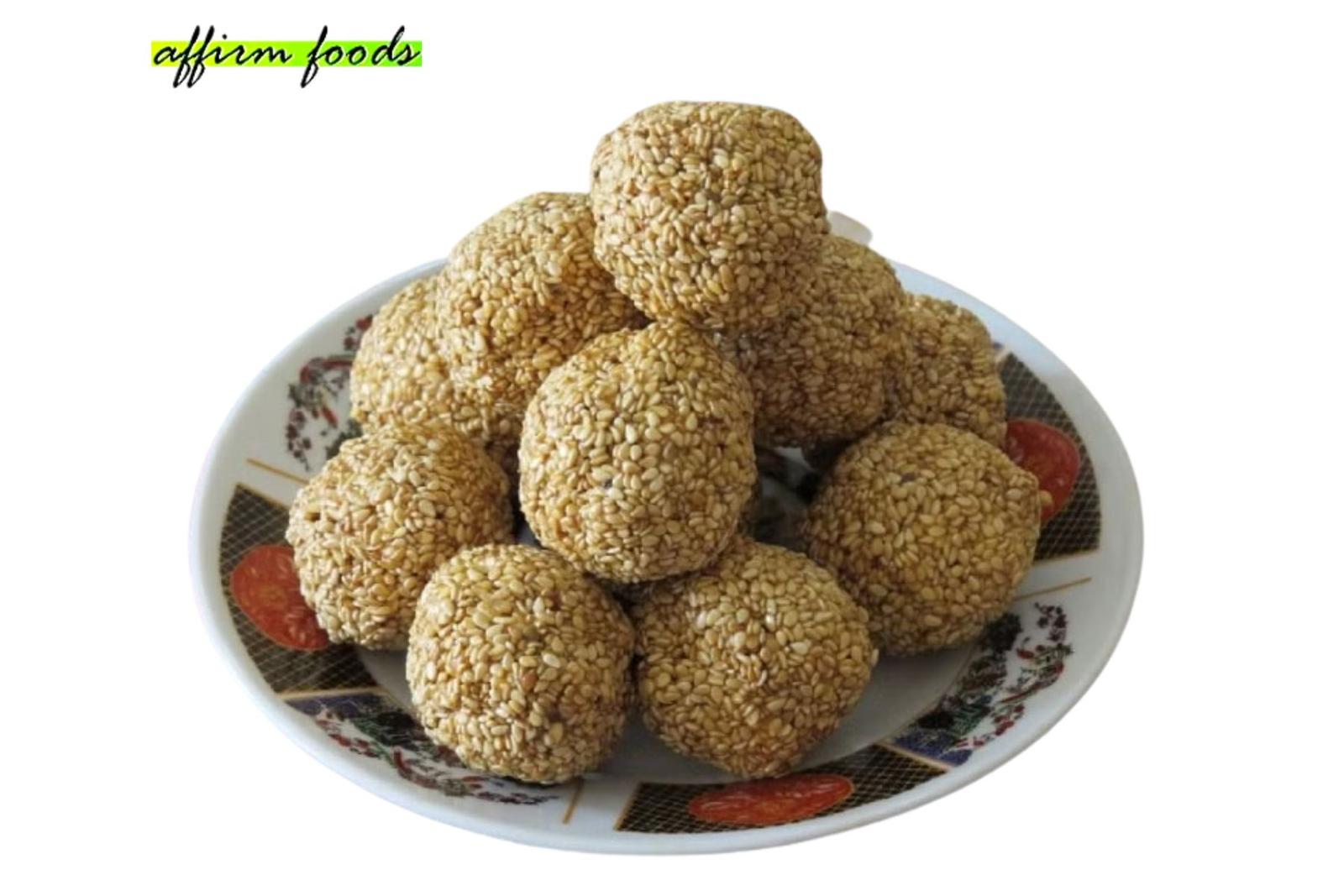 तिळवा तील लाडू / Tilwa Til Ladoo (Patna, Bihar)