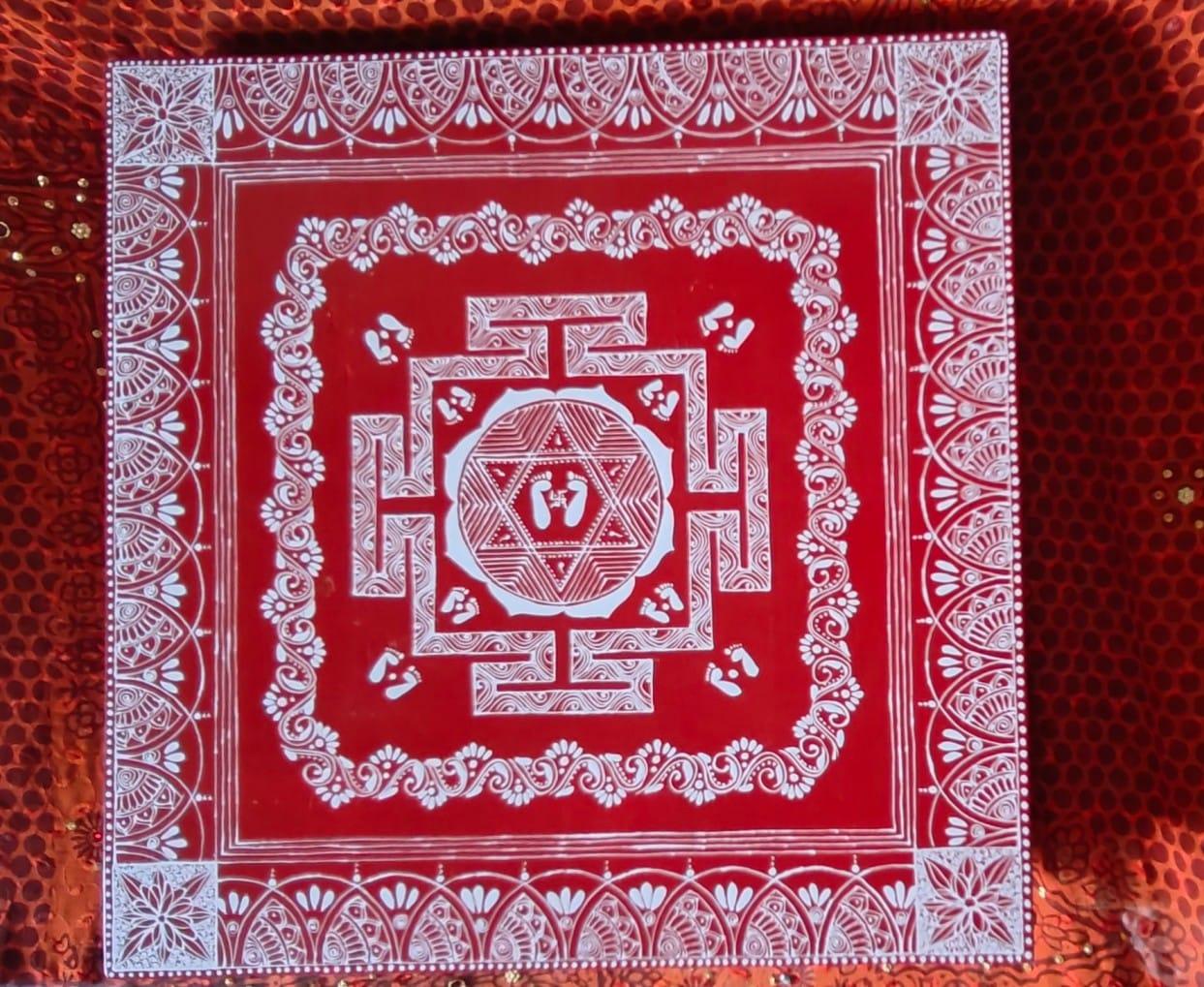 Aipanart Decoration Wooden Sri Laxmi Pith / ऐपण कला सजावट लकड़ी की श्री लक्ष्मी पीठ 1818
