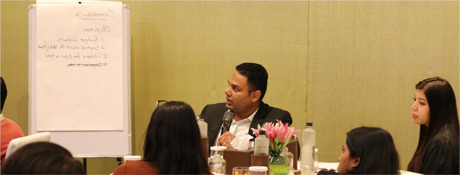 Photo by Martin Sanchez