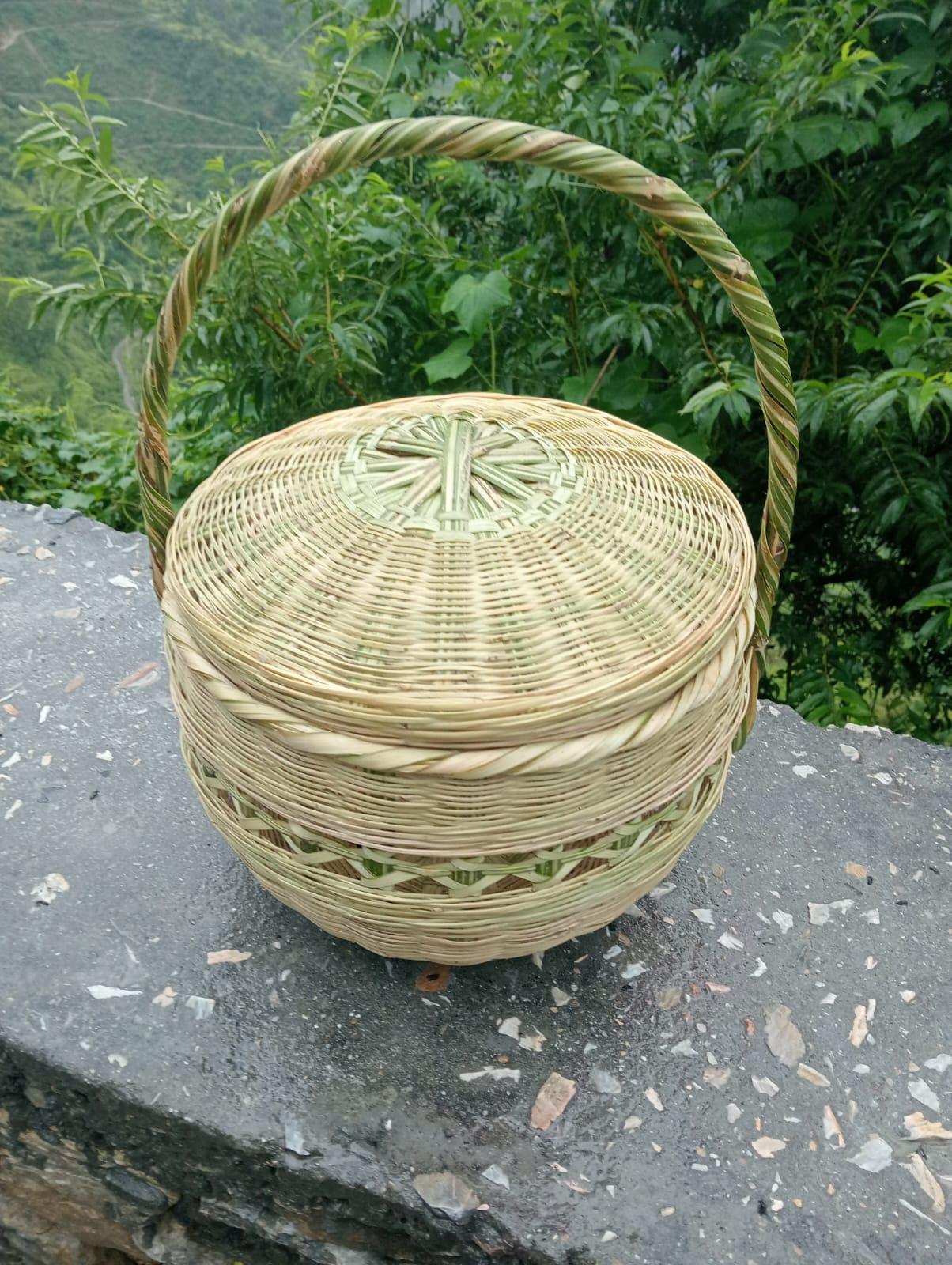 Ringal Fruit Basket