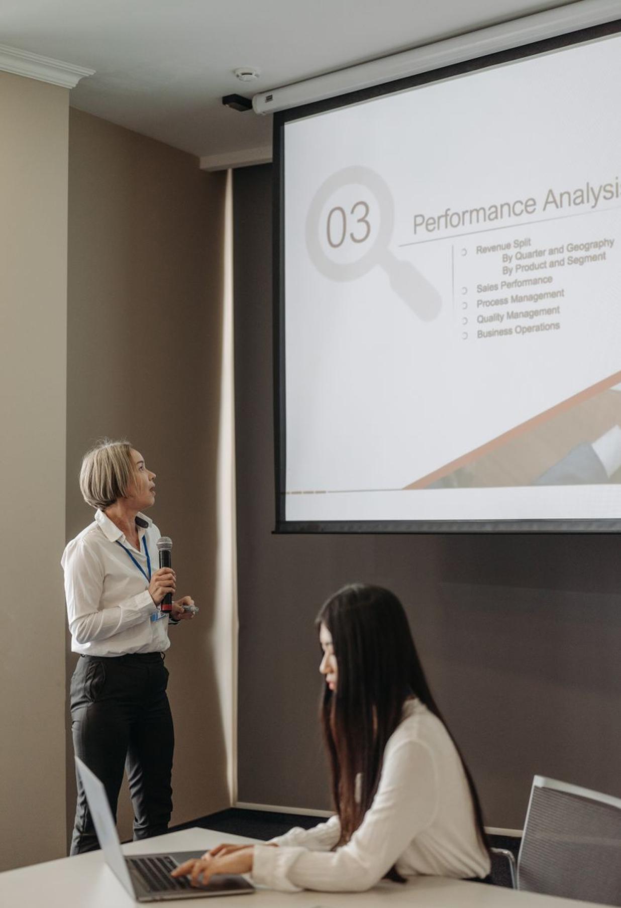 Analytics consulting team