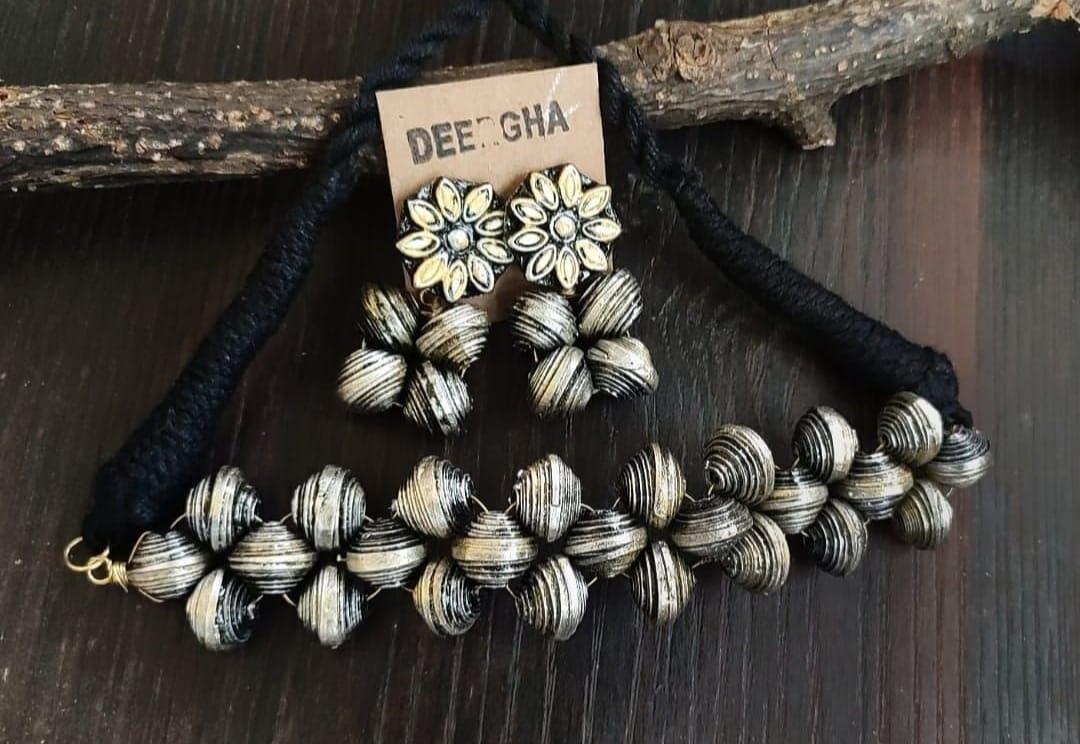 Paperbead Chocker-Pooja Dalvi
