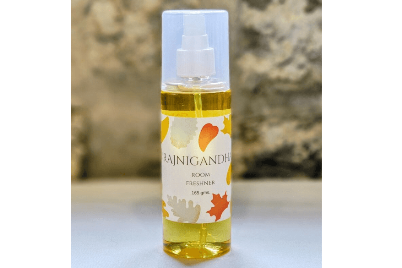  Room Freshener - Rajnigandha