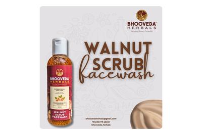 Walnut Scrub Facewash