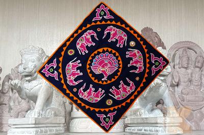 Applique Wall Hanging_k67