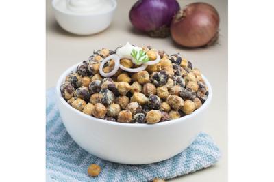 Dhananjay Cream Onion Chana