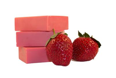 Strawbeery & Chia Seeds Soap
