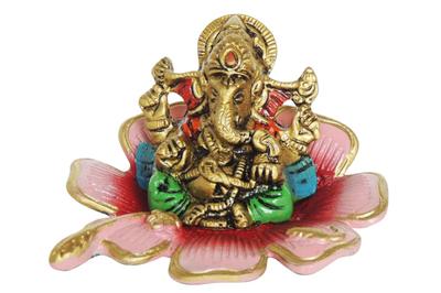 Aluminium Showpiece Ganesh On Kamal Statue