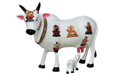 Showpiece Cow & Calf Statue In White