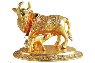 Showpiece Cow Statue