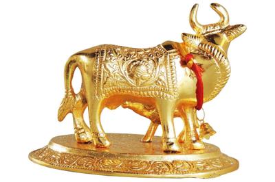 Showpiece Cow Statue