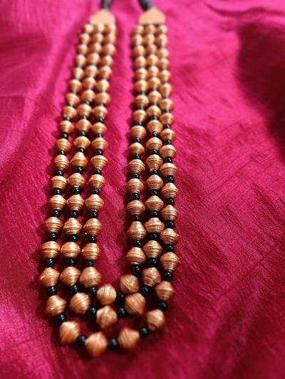 3 Line Paperbead Necklace Set- Pooja Dalvi 