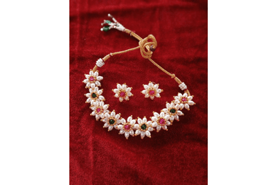 	 Gahu Dana Choker Multi-Harshada